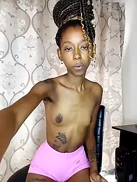 02Boitybaby online show from January 3, 2025, 7:38 am