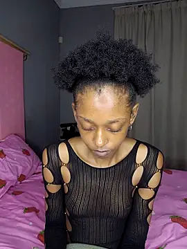 02Boitybaby online show from March 24, 2026, 9:53 pm