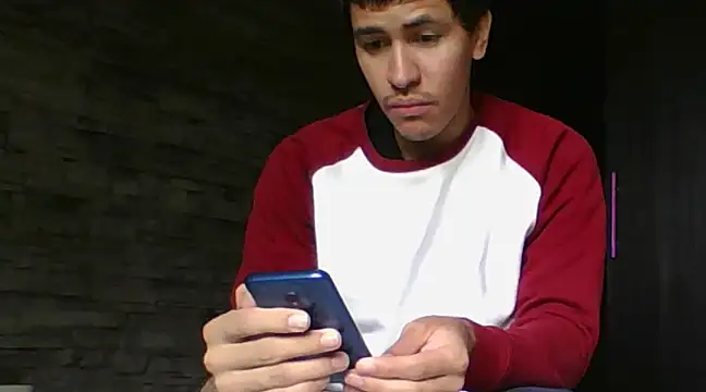 Sexylatin64 online show from February 8, 2025, 2:27 pm