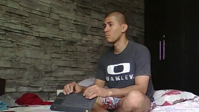 Sexylatin64 online show from February 14, 2026, 3:09 pm