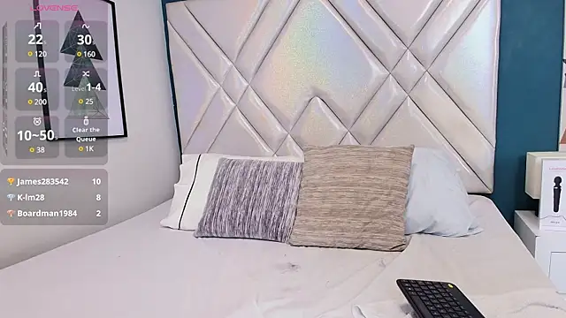 Lana-Gross online show from February 5, 2025, 7:20 pm