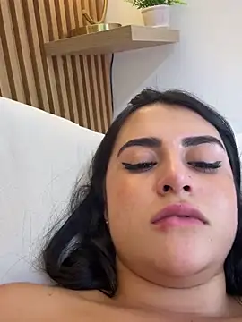 Snapshot of anniemorgan01 chatting on January 21, 2025, 10:30 am anniemorgan01 online show from January 21, 2025, 10:30 am