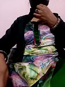 Mahi Baby25 online show from December 22, 2025, 3:53 pm