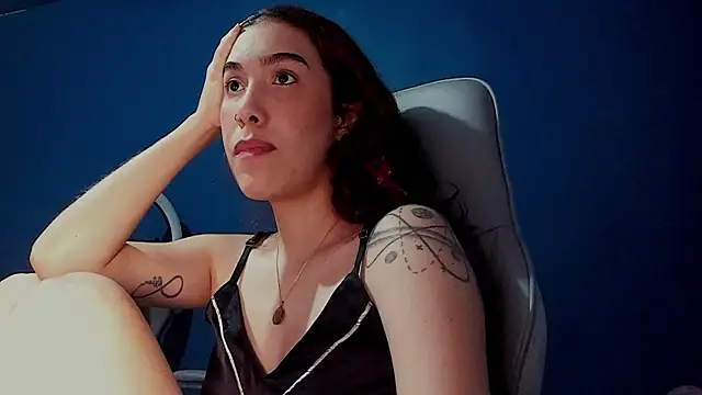 berryxbaby online show from April 24, 2026, 12:13 am