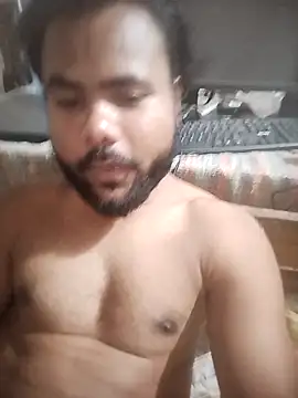 Snapshot of pura43 chatting on March 21, 2025, 6:18 pm pura43 online show from March 21, 2025, 6:18 pm