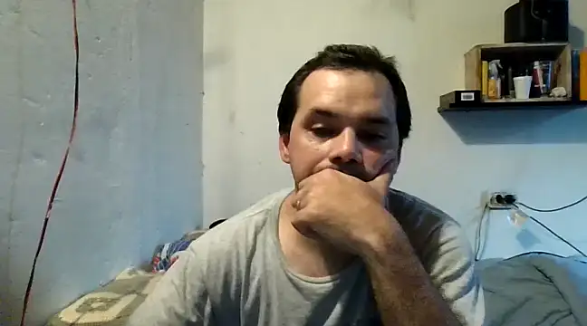 Snapshot of Lolosalvage83 chatting on December 14, 2024, 7:36 pm Lolosalvage83 online show from December 14, 2024, 7:36 pm