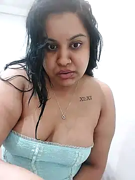 GoddessLorenaTheeSiren online show from February 3, 2025, 3:49 pm