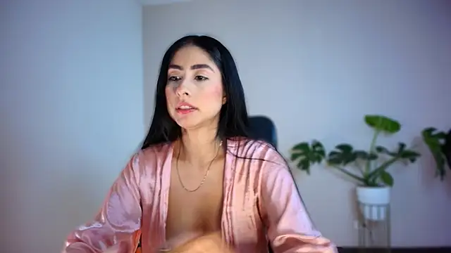 Snapshot of auroracaruso11 chatting on February 23, 2026, 5:54 pm auroracaruso11 online show from February 23, 2026, 5:54 pm