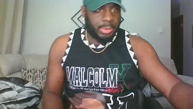 Stayinalive1992 online show from February 12, 2026, 1:33 am