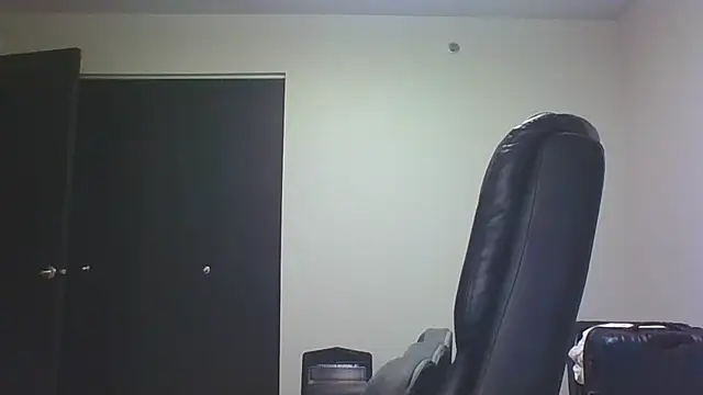 Stayinalive1992 online show from March 3, 2026, 2:39 am