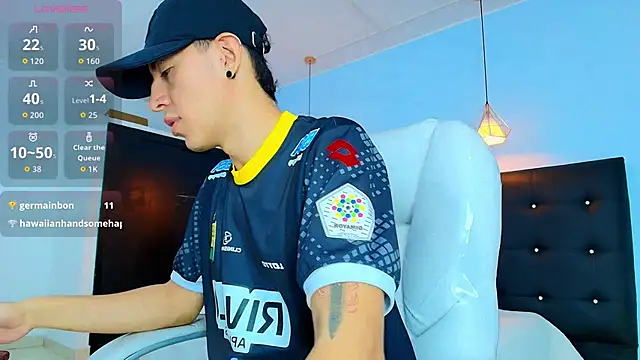 Snapshot of Lobo_17_ chatting on September 20, 2025, 3:29 am Lobo 17 online show from September 20, 2025, 3:29 am