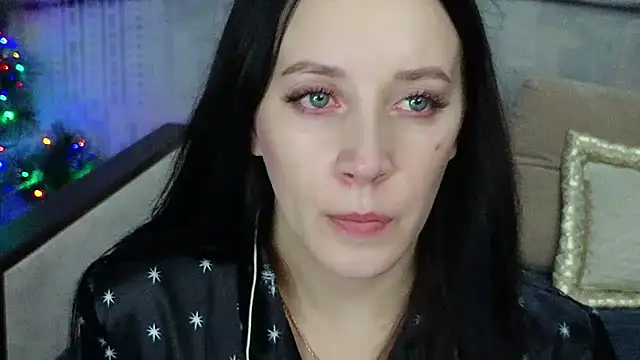 MonikaSweetXXX online show from December 27, 2024, 8:18 pm