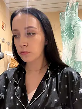 MonikaSweetXXX online show from October 31, 2025, 7:37 pm