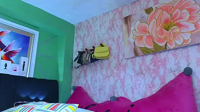 Catherine hapton online show from February 26, 2026, 12:31 am