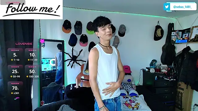 Snapshot of twink_sebas_ chatting on December 4, 2024, 2:04 pm twink sebas online show from December 4, 2024, 2:04 pm