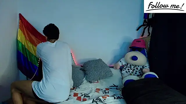 Snapshot of twink_sebas_ chatting on December 13, 2024, 6:42 am twink sebas online show from December 13, 2024, 6:42 am