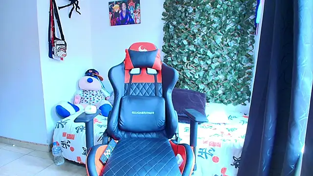 Snapshot of twink_sebas_ chatting on January 24, 2025, 5:42 pm twink sebas online show from January 24, 2025, 5:42 pm