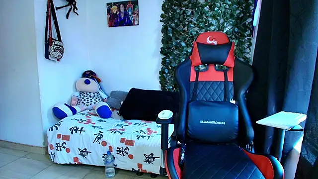 Snapshot of twink_sebas_ chatting on January 24, 2025, 8:43 pm twink sebas online show from January 24, 2025, 8:43 pm