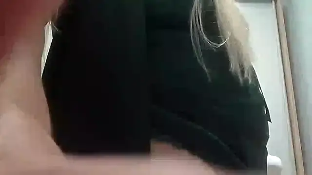 pussyCat t online show from October 8, 2025, 4:59 pm