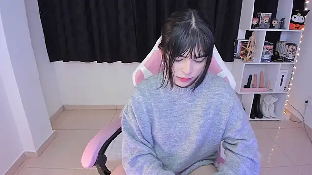 Snapshot of misshoneyxxx chatting on March 6, 2025, 5:03 am misshoneyxxx online show from March 6, 2025, 5:03 am