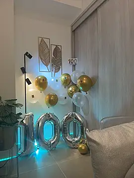 rubyhill 2711 online show from February 19, 2026, 11:23 pm