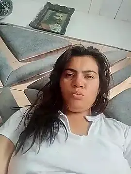 naughty-sharlot online show from January 7, 2025, 1:24 pm