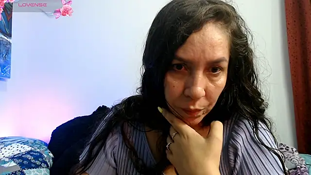 naihroby online show from November 14, 2025, 6:01 am