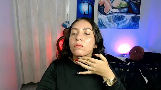 naihroby online show from April 10, 2026, 3:56 am