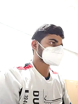 Ishan003 online show from January 10, 2025, 1:41 pm