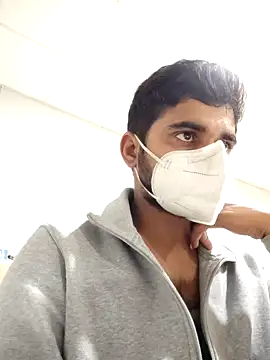 Ishan003 online show from January 20, 2025, 1:53 pm