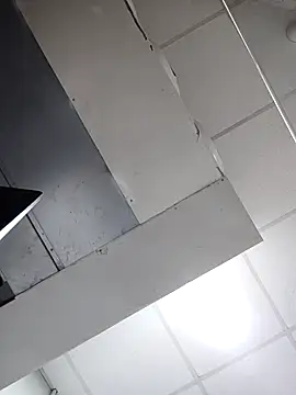 Ishan003 online show from February 6, 2025, 4:25 pm