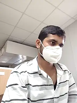 Ishan003 online show from February 26, 2025, 11:41 am