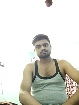 Snapshot of Ishan003 chatting on April 16, 2026, 4:30 pm Ishan003 online show from April 16, 2026, 4:30 pm