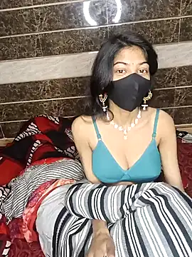 Snapshot of Shalu79 chatting on December 31, 2024, 8:37 am Shalu79 online show from December 31, 2024, 8:37 am