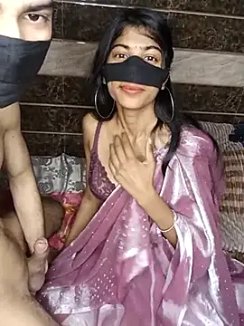 Snapshot of Shalu79 chatting on February 24, 2025, 6:15 pm Shalu79 online show from February 24, 2025, 6:15 pm