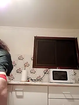 Snapshot of RamyLove36 chatting on February 17, 2025, 4:42 am RamyLove36 online show from February 17, 2025, 4:42 am