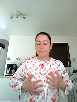 Snapshot of RamyLove36 chatting on March 28, 2026, 3:55 pm RamyLove36 online show from March 28, 2026, 3:55 pm