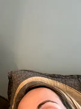 Annelibre online show from September 28, 2025, 6:41 am