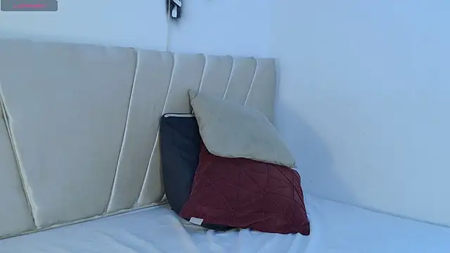 Snapshot of mikoto_urab chatting on December 22, 2025, 7:44 pm mikoto urab online show from December 22, 2025, 7:44 pm