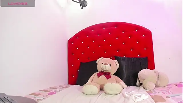 brittany williams  online show from March 15, 2025, 12:13 pm