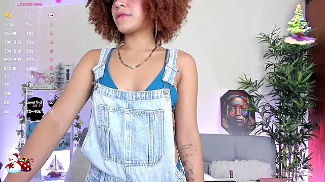 natty romanof 18 online show from December 3, 2024, 12:27 pm