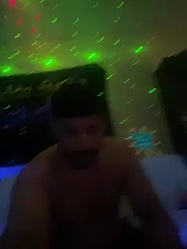 Insaneskillzz69 online show from May 22, 2026, 5:14 am