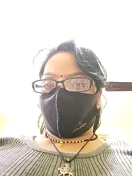 heenage online show from February 7, 2025, 4:46 pm