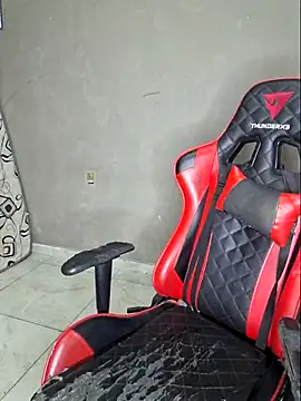 luuhcat09 online show from November 20, 2025, 10:42 pm