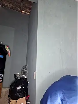 luuhcat09 online show from December 16, 2025, 1:49 pm