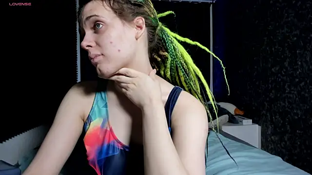 KIKI Krash online show from January 7, 2026, 10:18 am