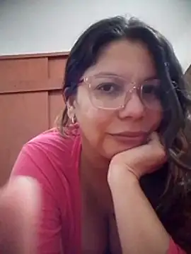 Carliina Soussa online show from June 14, 2026, 11:40 pm