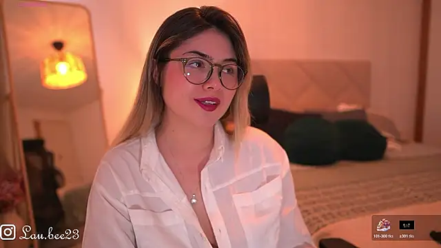 Lau Bee online show from February 1, 2026, 4:49 pm