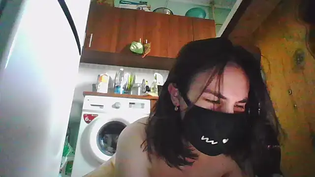 MikaKors online show from March 15, 2025, 12:13 pm