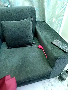 Cute Kritika online show from October 8, 2025, 5:16 am